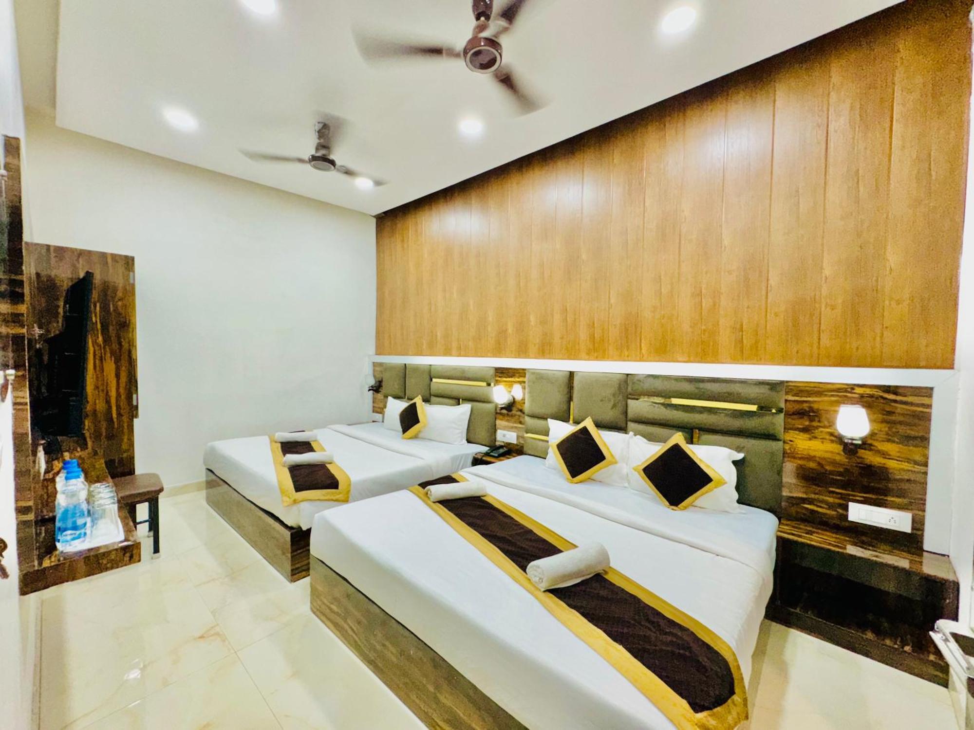 Hotel Gs Amritsar 200 Mtr From Golden Temple 외부 사진