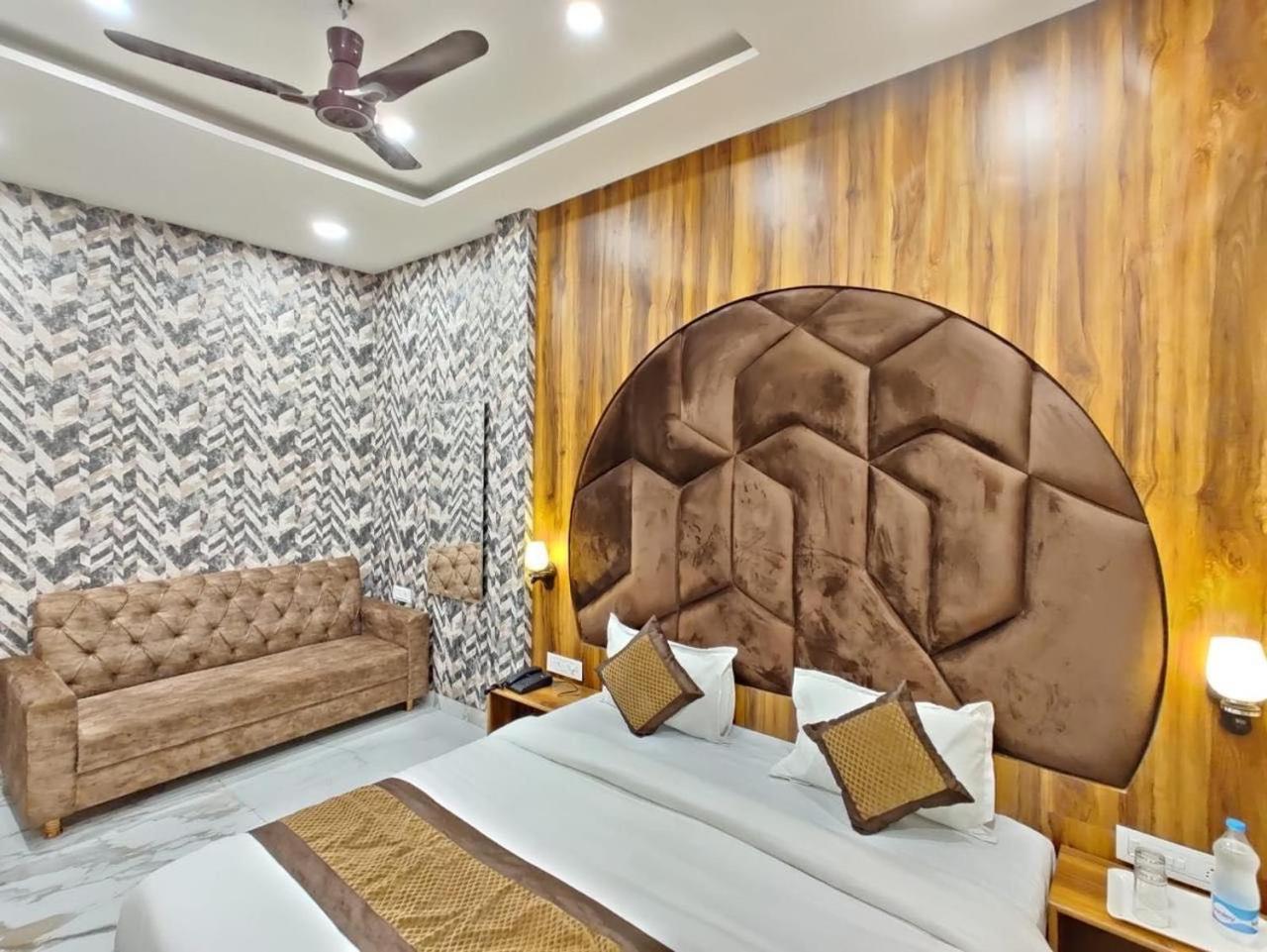Hotel Gs Amritsar 200 Mtr From Golden Temple 외부 사진