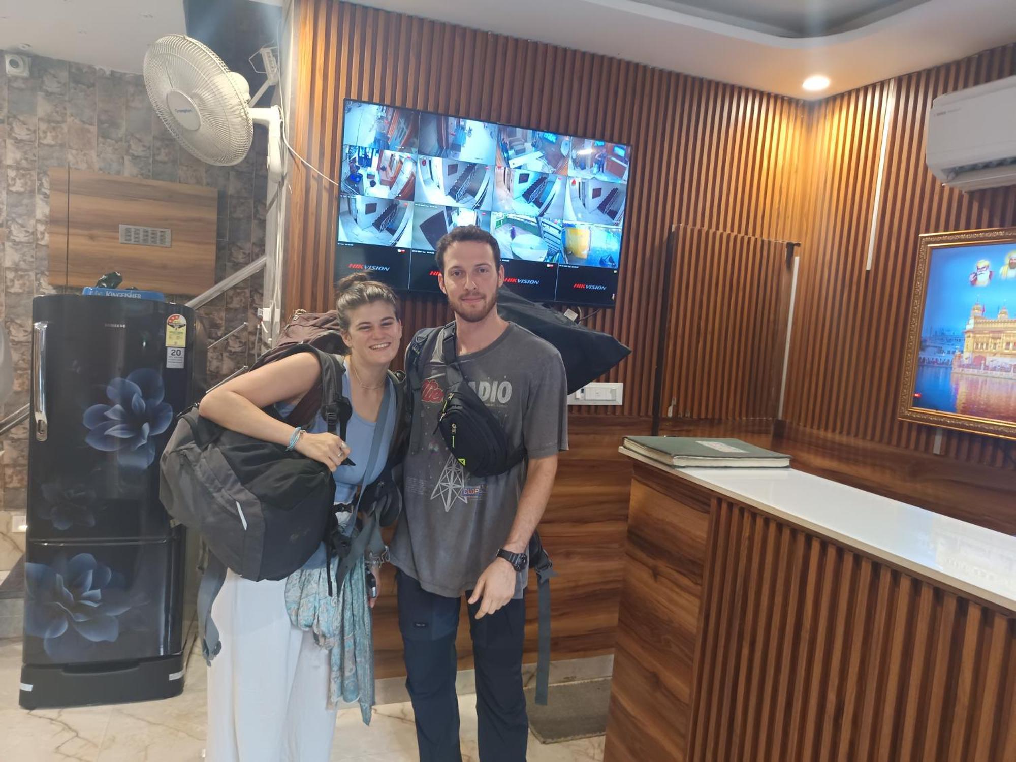 Hotel Gs Amritsar 200 Mtr From Golden Temple 외부 사진